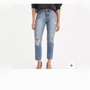 Levi's Wedgie High Rise Tapered Leg Jeans NWT 28 Authentically Yours